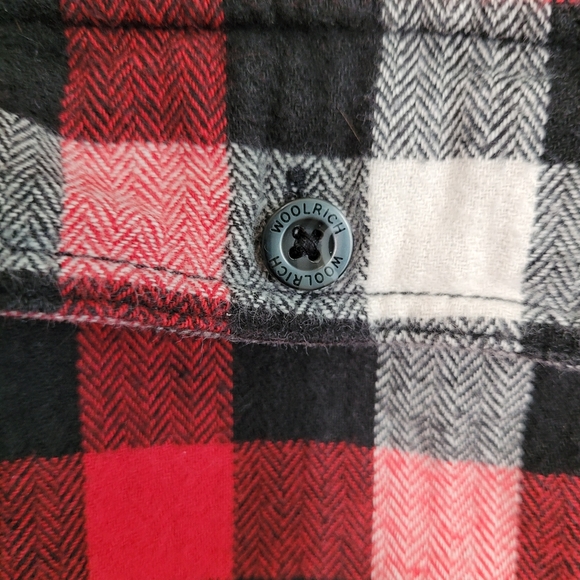Woolrich Plaid Flannel Shirt Red Black White Cotton Men's Size L - Picture 3 of 10